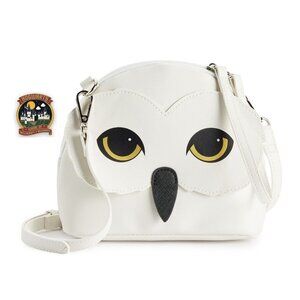 Harry Potter Hedwig Owl Purse with Hogwarts at Night Pin - Wizarding World Gifts